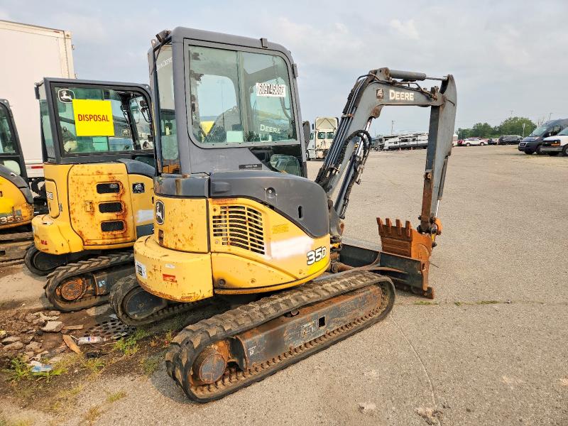 2012 John deere 35d min ex VIN 1FF035DXTCG269620 COPART salvage auction — MINOR DENT/SCRATCHES, MI - BILL OF SALE, sold $11,600 on 2026-07-31 (photo 4)
