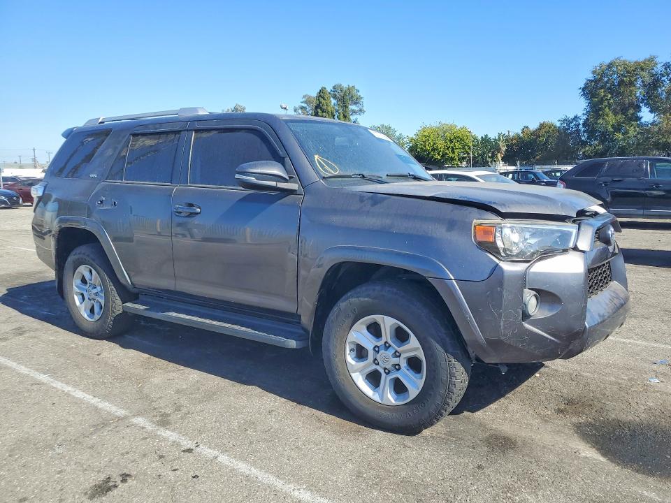 2016 Toyota 4runner VIN JTEBU5JR4G5313357 COPART salvage auction — PARTIAL REPAIR, SC, sold $6,100 on 2026-07-10 (photo 4)
