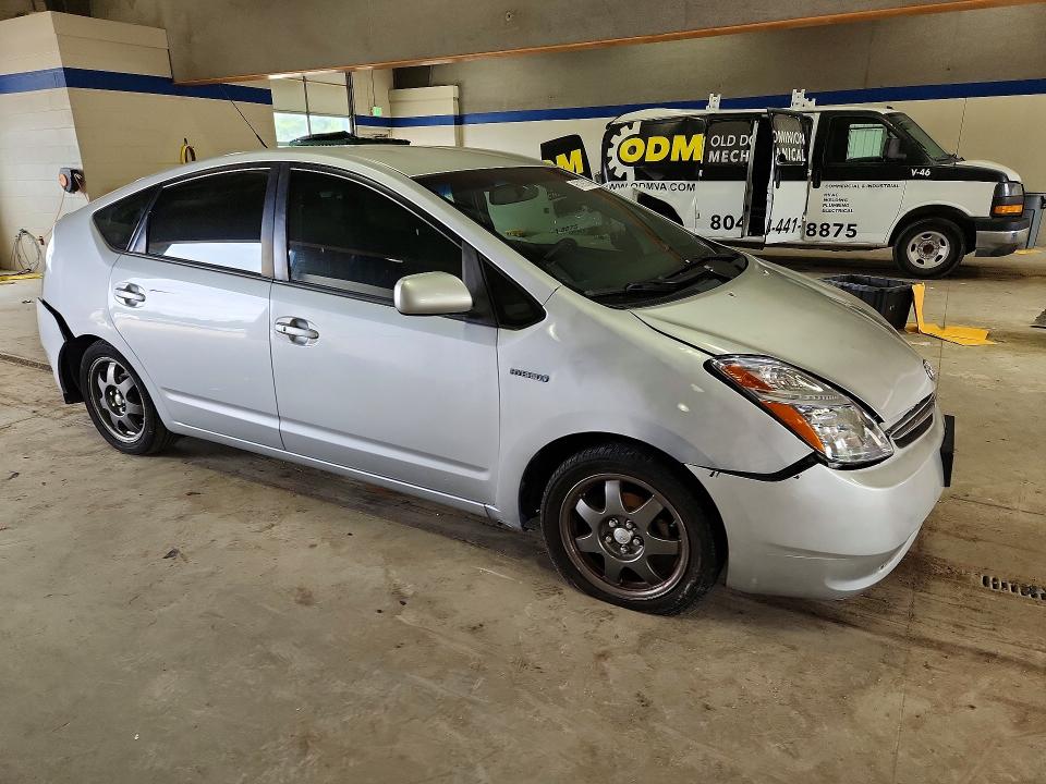 2008 Toyota Prius VIN JTDKB20U287778742 COPART salvage auction — REAR END, VA - CERTIFICATE OF TITLE, sold $400 on 2026-07-31 (photo 4)
