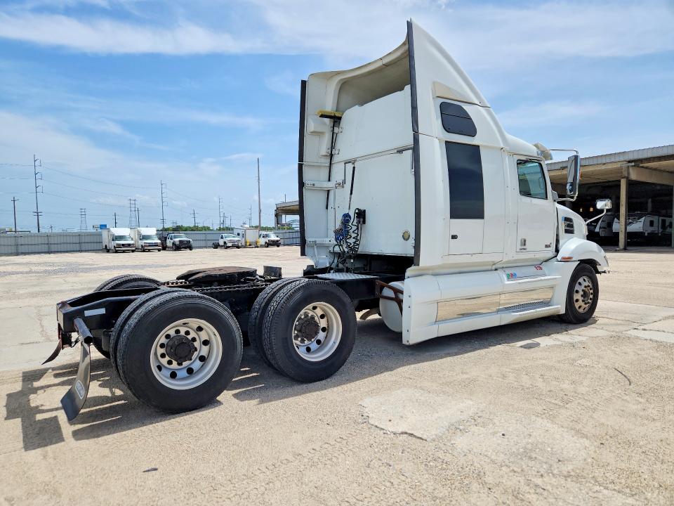 2018 Western star/auto car All other VIN 5KJJBHDR9JLJZ0714 COPART salvage auction — FRONT END, MS - CERT OF TITLE-SALVAGED, sold $8,200 on 2026-07-23 (photo 3)