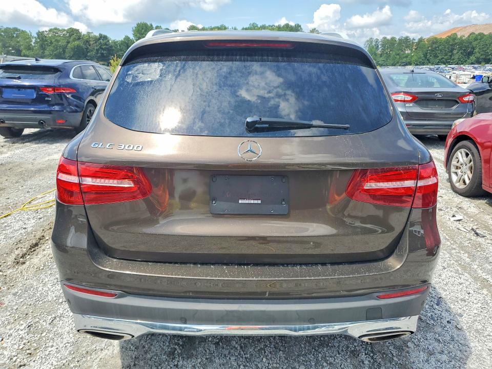 2018 Mercedes-benz Glc class VIN WDC0G4JB7JV056213 COPART salvage auction — MINOR DENT/SCRATCHES, Ga - Certificate Of Title, sold $9,200 on 2026-08-12 (photo 6)