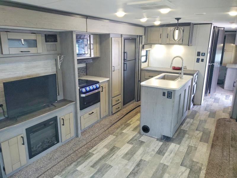 2020 Heartland rv Recreation VIN 5SFNB4021LE431797 COPART salvage auction — WATER/FLOOD, BF, sold $1,350 on 2026-07-20 (photo 9)