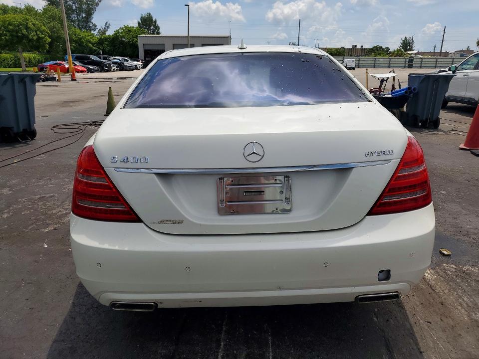 2010 Mercedes-benz S class VIN WDDNG9FB3AA302186 COPART salvage auction — MECHANICAL, FL - CERTIFICATE OF TITLE, sold $275 on 2026-08-04 (photo 6)
