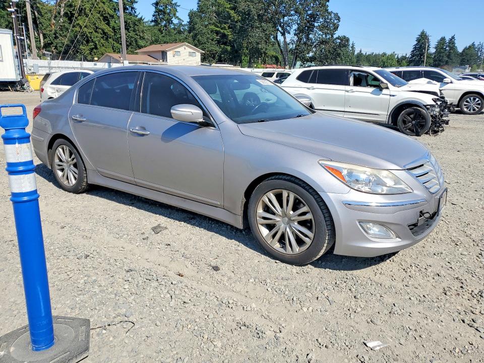 2013 Hyundai Genesis VIN KMHGC4DD7DU235354 COPART salvage auction — MECHANICAL, WA - VEHICLE CERT OF OWNERSHIP-TITL, sold $375 on 2026-07-31 (photo 4)