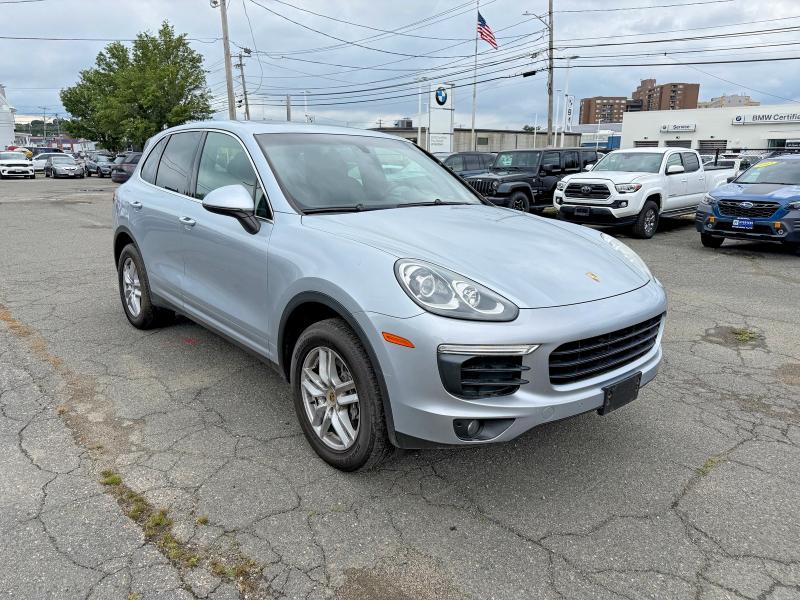 2016 Porsche Cayenne VIN WP1AA2A24GLA09966 COPART salvage auction — MINOR DENT/SCRATCHES, Ma - Certificate Of Title (P), sold $4,100 on 2026-07-29 (photo 1)