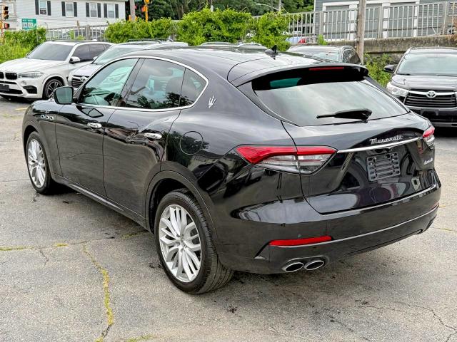 2022 Maserati All other VIN ZN661XUA4NX388740 COPART salvage auction — MINOR DENT/SCRATCHES, CT, sold $17,900 on 2026-07-09 (photo 2)