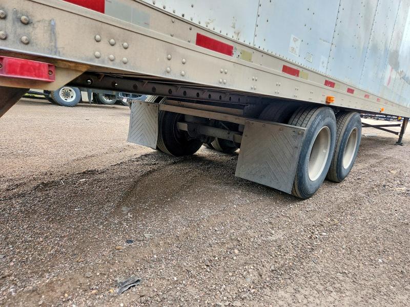 2001 Utility All models VIN 1UYVS25391P360201 COPART salvage auction — MINOR DENT/SCRATCHES, CO - CERTIFICATE OF TITLE, sold $100 on 2026-07-28 (photo 9)