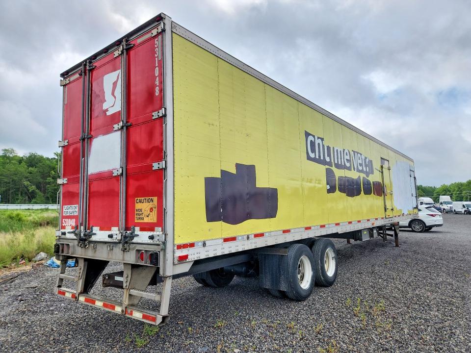 2015 Utility trailer manufacture Trailer VIN 1UYVS253XFM245003 COPART salvage auction — MINOR DENT/SCRATCHES, CT, sold $4,250 on 2026-07-14 (photo 3)