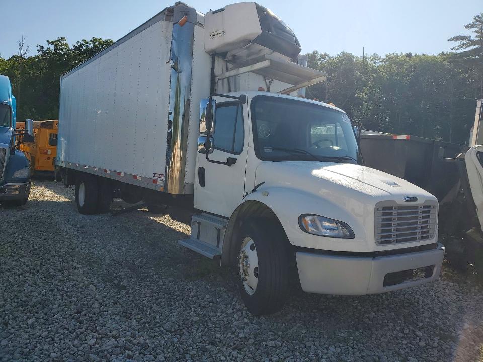 2015 Freightliner All other VIN 3ALACWDT6FDGB2113 COPART salvage auction — ROOF, MA - CERT OF TITLE-RECONSTRCTD COLL, sold $5,900 on 2026-08-31 (photo 4)