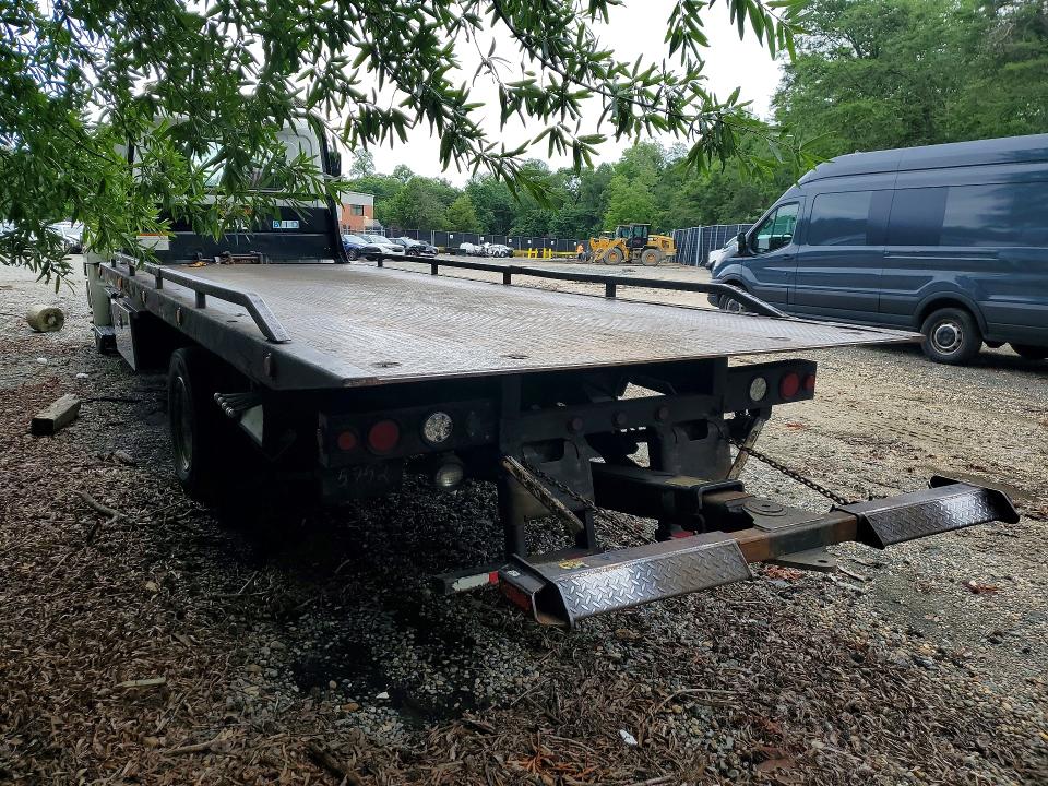2015 Hino All other VIN 5PVNE8JP4F4S51090 COPART salvage auction — MINOR DENT/SCRATCHES, CT, sold $7,700 on 2026-07-28 (photo 2)