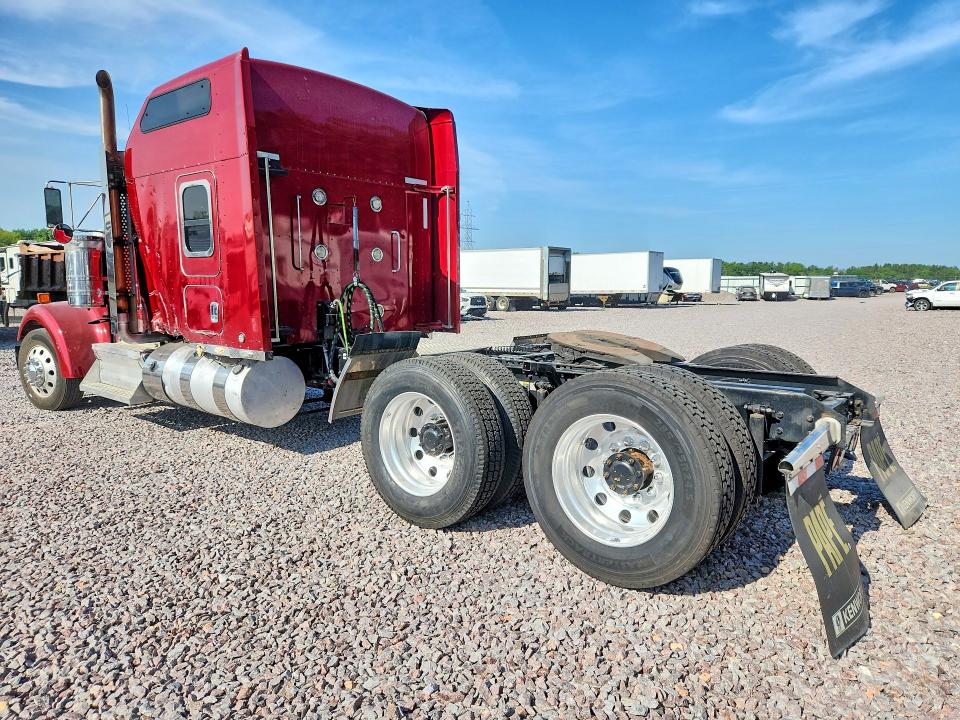 2020 Kenworth All other VIN 1XKWD49X4LJ314162 COPART salvage auction — SIDE, WI - CERT OF TITLE-SALVAGE VEHICLE, sold $29,250 on 2026-07-23 (photo 2)