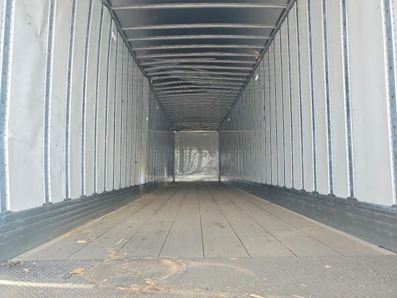 2026 Util Trailer VIN 1UYVS2534T7527809 COPART salvage auction — ROOF, Mi - Dis/Dlr/Exp Only Clean Title (P), sold $5,200 on 2026-07-28 (photo 7)