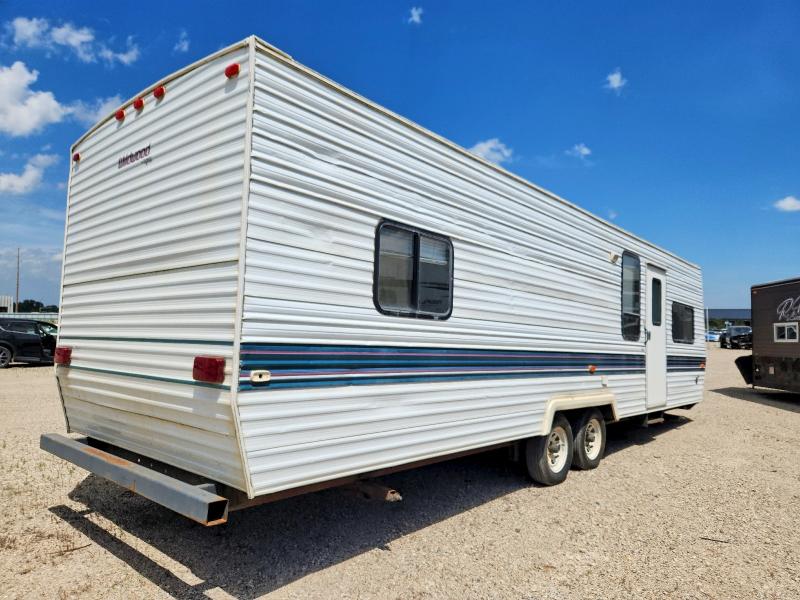 1998 Gulf stream Trailer VIN 1NL10TP23V1055143 COPART salvage auction — HAIL, CT, sold $40 on 2026-09-22 (photo 4)