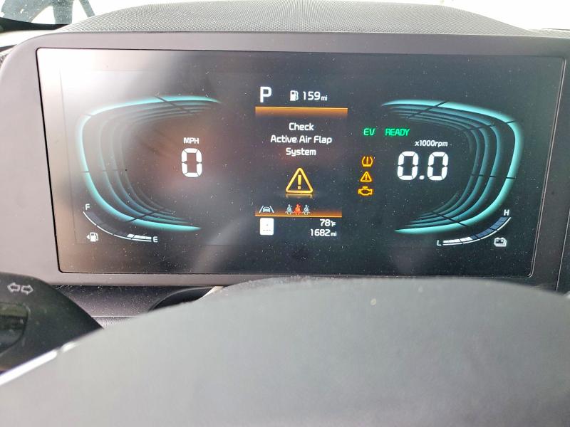 2026 Kia Niro VIN KNDCP3LE5T5357795 COPART salvage auction — FRONT END, Tx - Certificate Of Title, sold $6,900 on 2026-07-27 (photo 9)