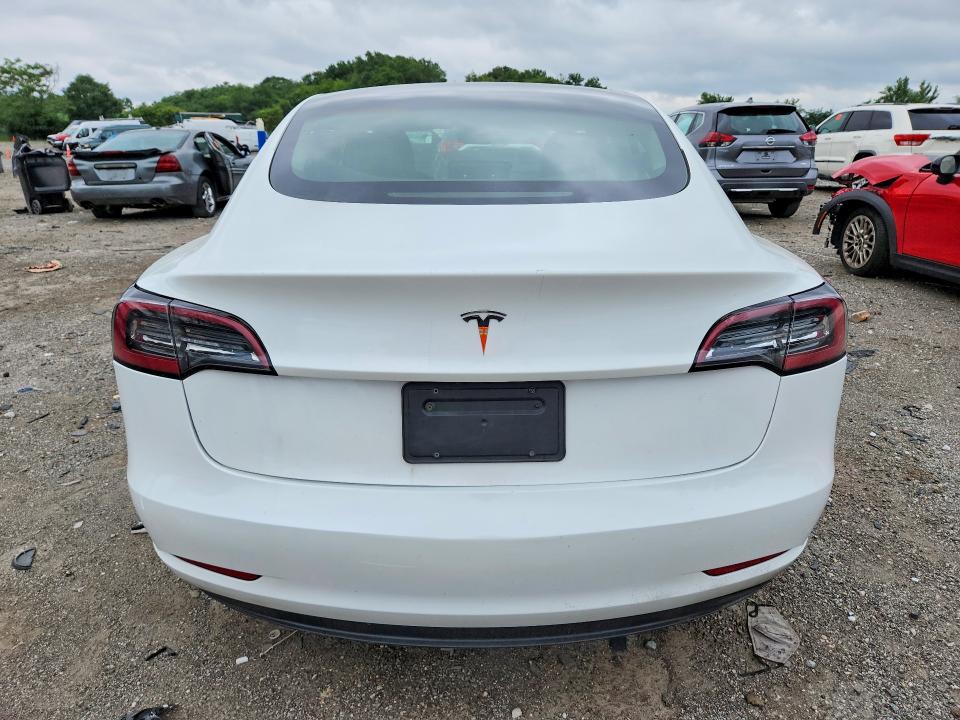 2023 Tesla Model 3 VIN 5YJ3E1EAXPF559220 COPART salvage auction — MINOR DENT/SCRATCHES, VA - CERTIFICATE OF TITLE (P), sold $13,300 on 2026-07-27 (photo 6)
