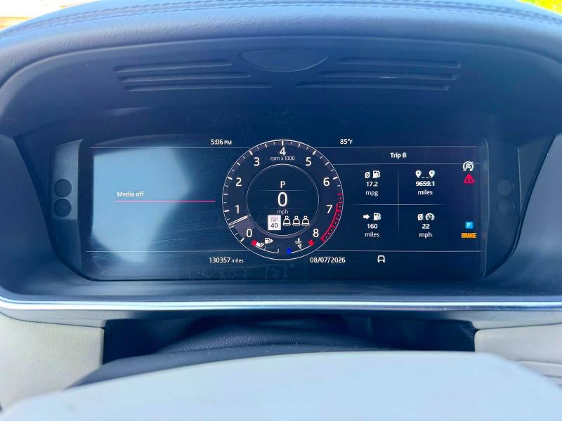 2019 Land rover Rangerover VIN SALGS5RE3KA541540 COPART salvage auction — NORMAL WEAR, MA - CERTIFICATE OF TITLE (P), sold $17,800 on 2026-07-27 (photo 8)