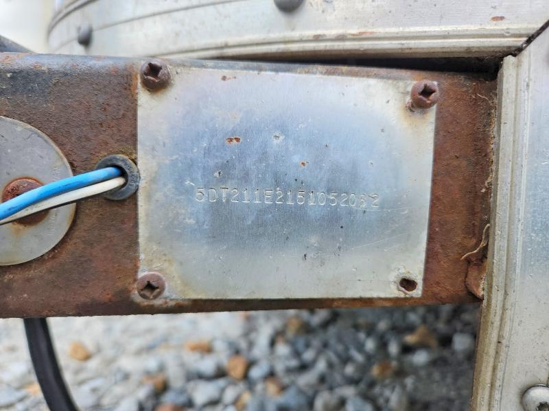 2005 Roadmaster Unknown VIN 5DT211E2151052082 COPART salvage auction — ROOF, SC, sold $50 on 2026-09-03 (photo 8)
