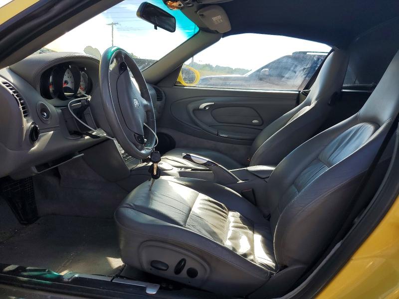 2000 Porsche 911 VIN WP0CA2999YS650467 COPART salvage auction — MINOR DENT/SCRATCHES, Co - Dis/Dlr/Exp Only Clean Title, sold $300 on 2026-08-03 (photo 7)
