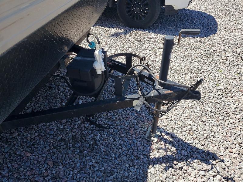 2019 Kz-rv Sportsmen VIN 4EZTK2013K4042149 COPART salvage auction — WATER/FLOOD, ST, sold $40 on 2026-07-30 (photo 8)