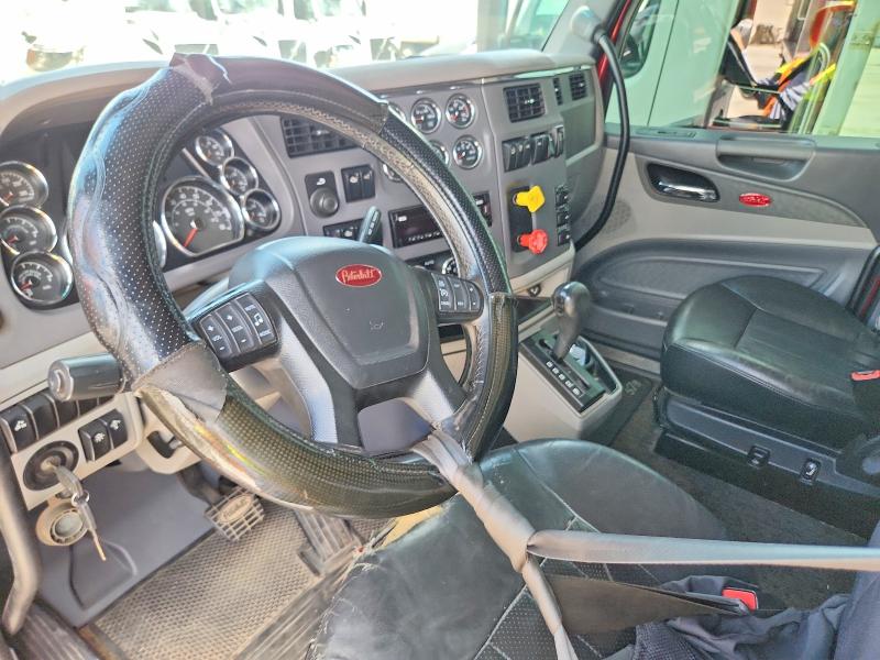 2016 Peterbilt All other VIN 1XPBDP9X2GD306575 COPART salvage auction — MINOR DENT/SCRATCHES, SC - CERTIFICATE OF TITLE (P), sold $11,100 on 2026-07-28 (photo 8)