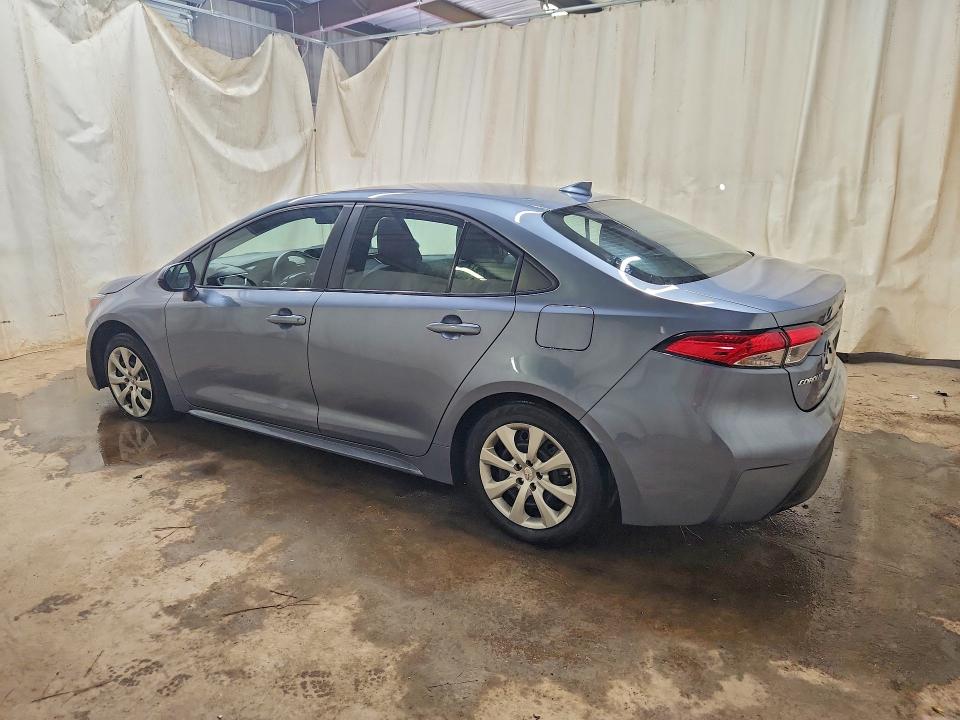 2025 Toyota Corolla VIN 5YFB4MDE6SP338523 COPART salvage auction — WATER/FLOOD, Fl - Cert Of Title-Slvg Rebld Flood, sold $2,850 on 2026-08-03 (photo 2)