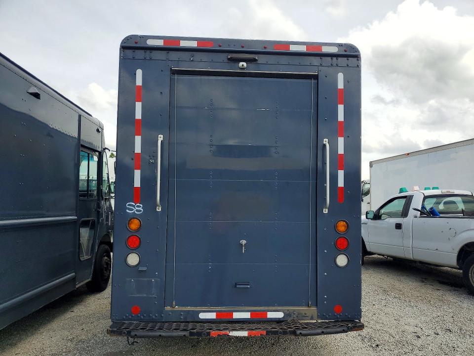 2020 Freightliner All other VIN 4UZAC2EAXLCMH6064 COPART salvage auction — FRONT END, CT, sold $1,500 on 2026-09-01 (photo 6)