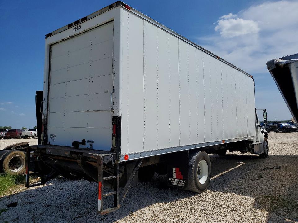 2017 Frht - freightliner All other VIN 1FVACWDT8HHHW6145 COPART salvage auction — MINOR DENT/SCRATCHES, CT, sold $13,800 on 2026-08-10 (photo 3)