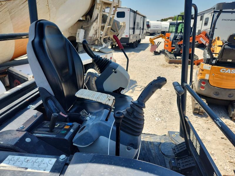 2020 Hitachi All models VIN HCMACB60T00265260 COPART salvage auction — NORMAL WEAR, BS, sold $12,700 on 2026-07-17 (photo 5)
