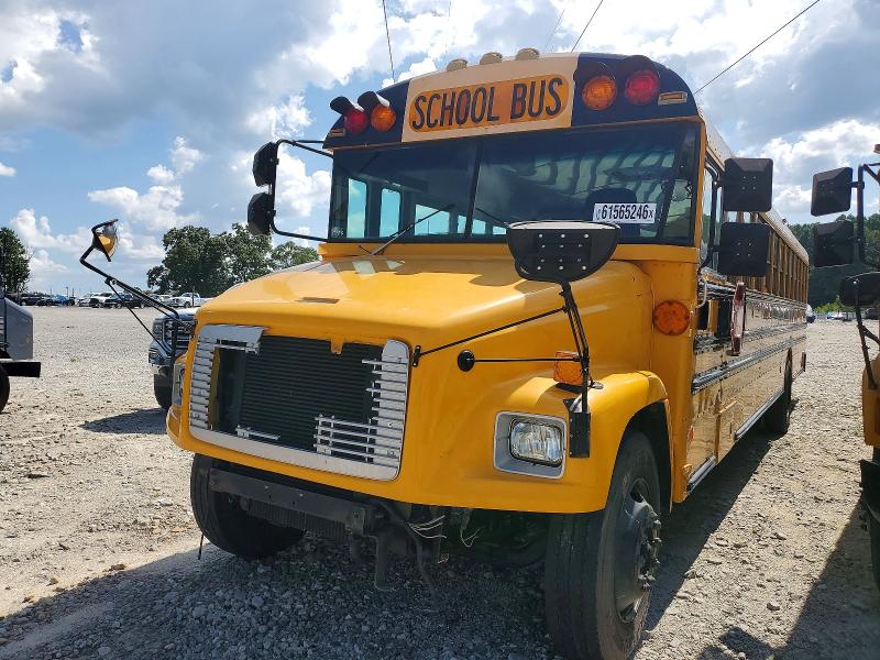 1998 Freightliner All other VIN 4UZ6CJAA9WC914541 COPART salvage auction — FRONT END, GA - CERTIFICATE OF TITLE (P), sold $300 on 2026-07-27 (photo 2)
