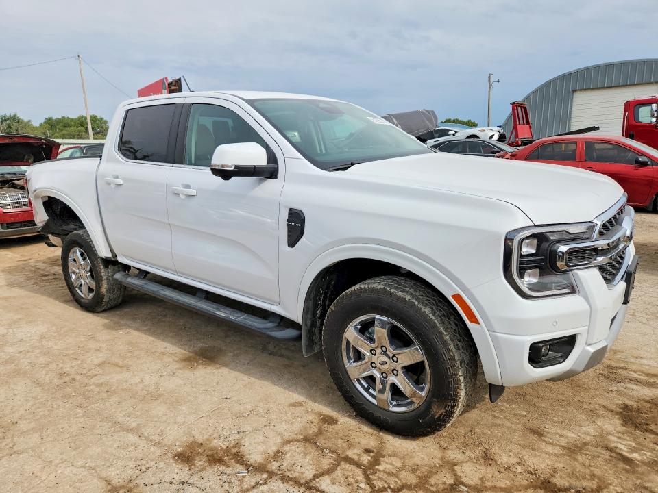 2025 Ford Ranger VIN 1FTER4KH3SLE08645 COPART salvage auction — REAR END, KS - CERT OF TITLE-SALVAGE, sold $16,000 on 2026-08-19 (photo 4)