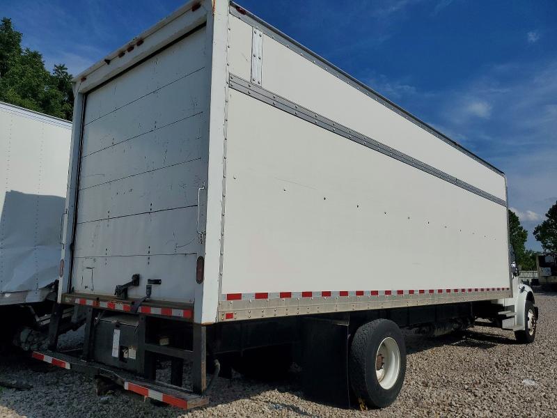 2016 Frht - freightliner All other VIN 1FVACWDU5GHHL1795 COPART salvage auction — MINOR DENT/SCRATCHES, OK - CERTIFICATE OF TITLE (P), sold $11,500 on 2026-08-24 (photo 4)