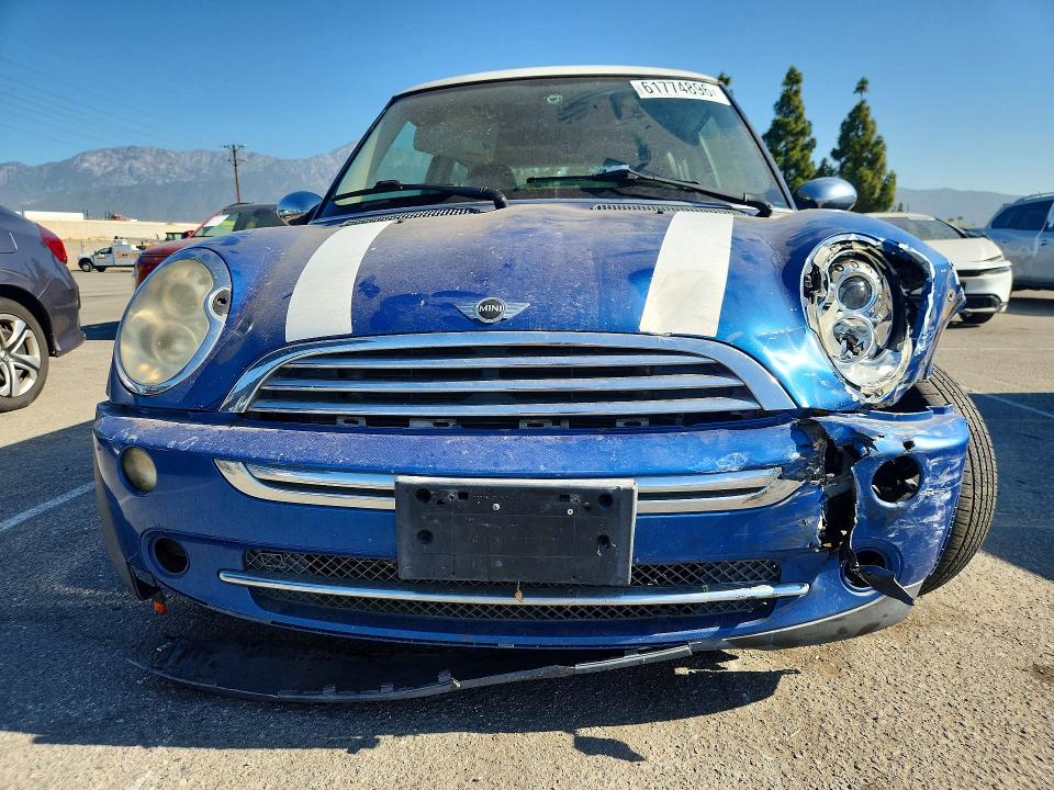 2006 Mini Cooper VIN WMWRC33526TK17402 COPART salvage auction — FRONT END, Ca - Salvage Certificate, sold $150 on 2026-08-04 (photo 5)