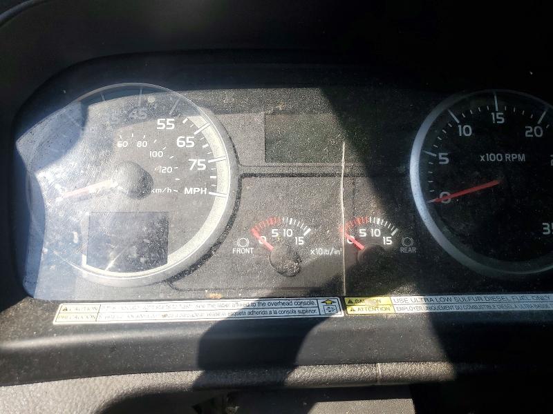 2013 Hino All other VIN 5PVNV8JV3D4S52940 COPART salvage auction — MINOR DENT/SCRATCHES, CT, sold $225 on 2026-07-28 (photo 8)