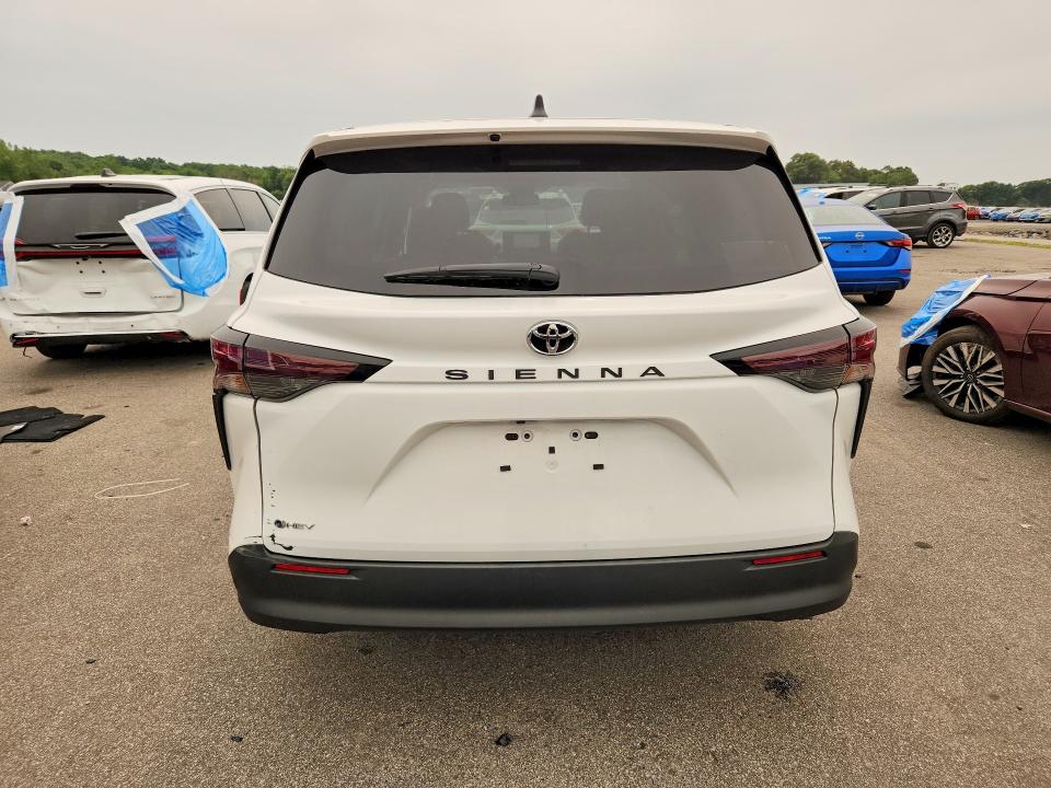 2026 Toyota Sienna VIN 5TDKRKECXTS304645 COPART salvage auction — FRONT END, Ma - Certificate Of Title, sold $22,800 on 2026-07-22 (photo 6)