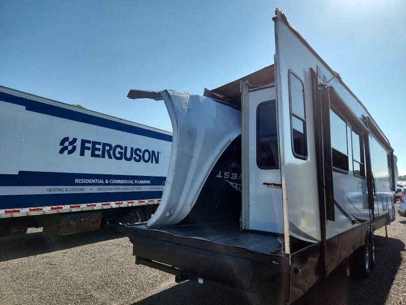 2022 Foresriver Unknown VIN 5ZT3TD4BXN9011645 COPART salvage auction — ALL OVER, CT, sold $10 on 2026-07-29 (photo 4)
