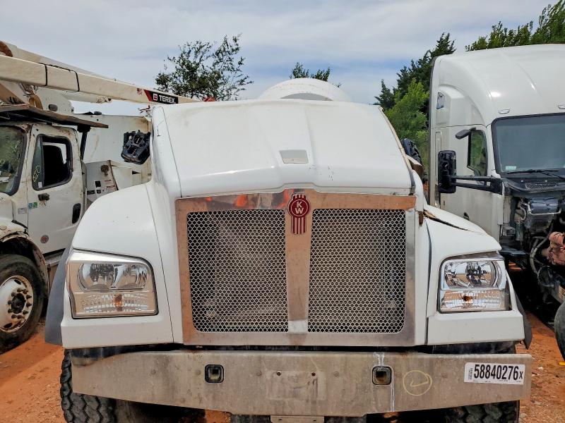 2021 Kenworth All other VIN 1NKZLK0X8MJ446502 COPART salvage auction — ROLLOVER, OK - CERT OF TITLE-SALVAGE, sold $9,600 on 2026-07-09 (photo 7)