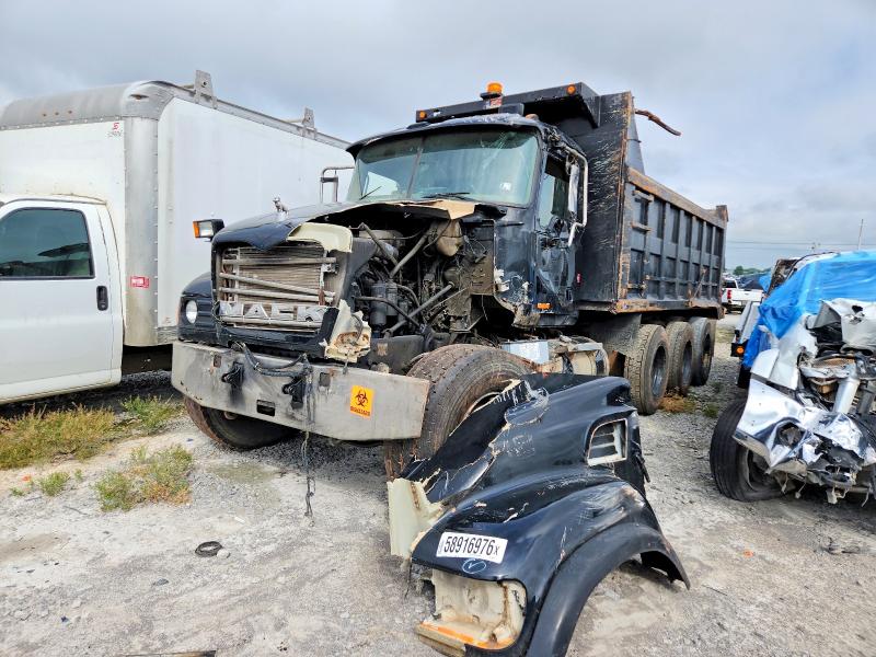 2003 Mack All models VIN 1M2AG12C33M003027 COPART salvage auction — FRONT END, PA - CERTIFICATE OF SALVAGE, sold $1,450 on 2026-07-23 (photo 2)