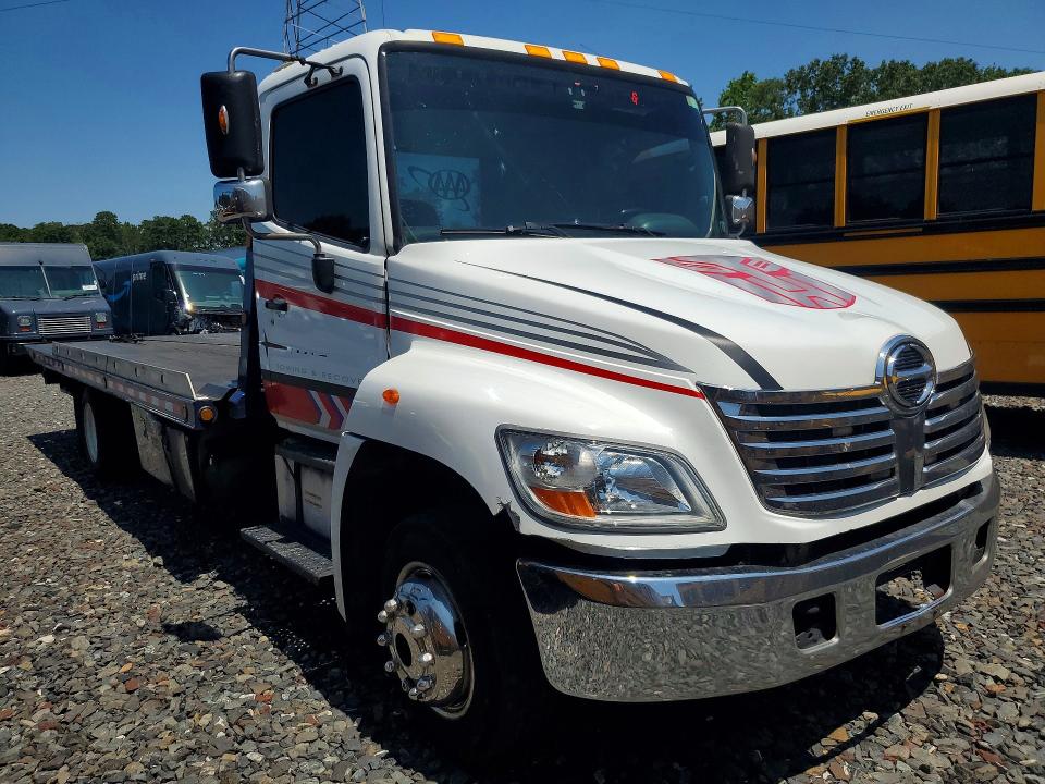 2010 Hino All other VIN 5PVNJ8JP4A4S50493 COPART salvage auction — MINOR DENT/SCRATCHES, PA - CERT OF TITLE, sold $1,250 on 2026-07-27 (photo 4)