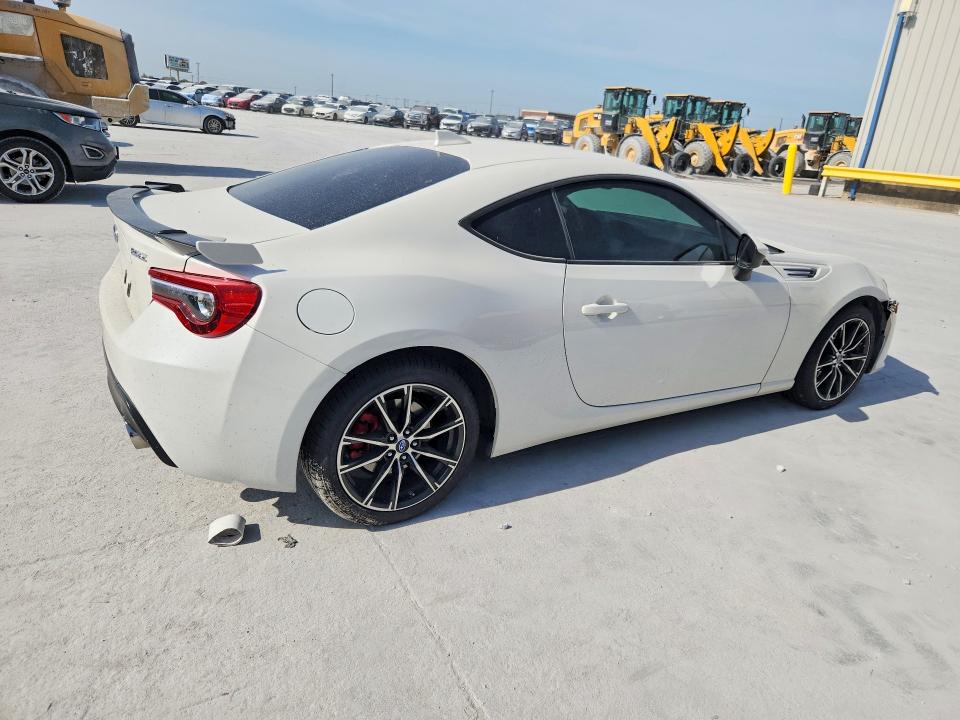 2017 Subaru Brz VIN JF1ZCAC18H8606352 COPART salvage auction — MECHANICAL, TX - CERTIFICATE OF TITLE, sold $2,550 on 2026-07-31 (photo 3)