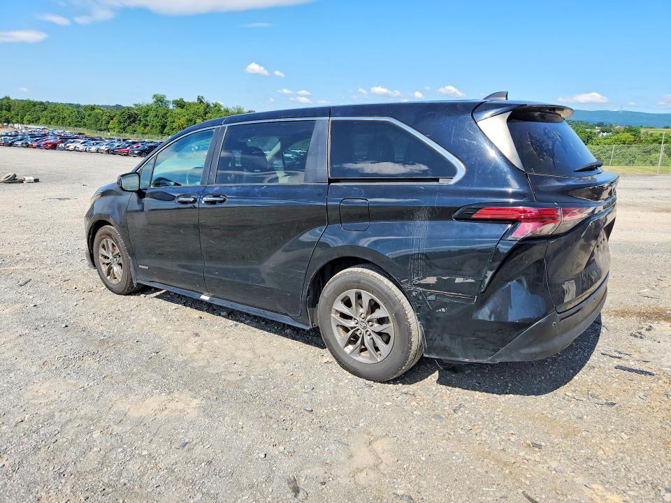2021 Toyota Sienna VIN 5TDYRKECXMS029029 COPART salvage auction — FRONT END, Nj - Dealer Only Clean Title (P), sold $20,800 on 2026-09-04 (photo 2)