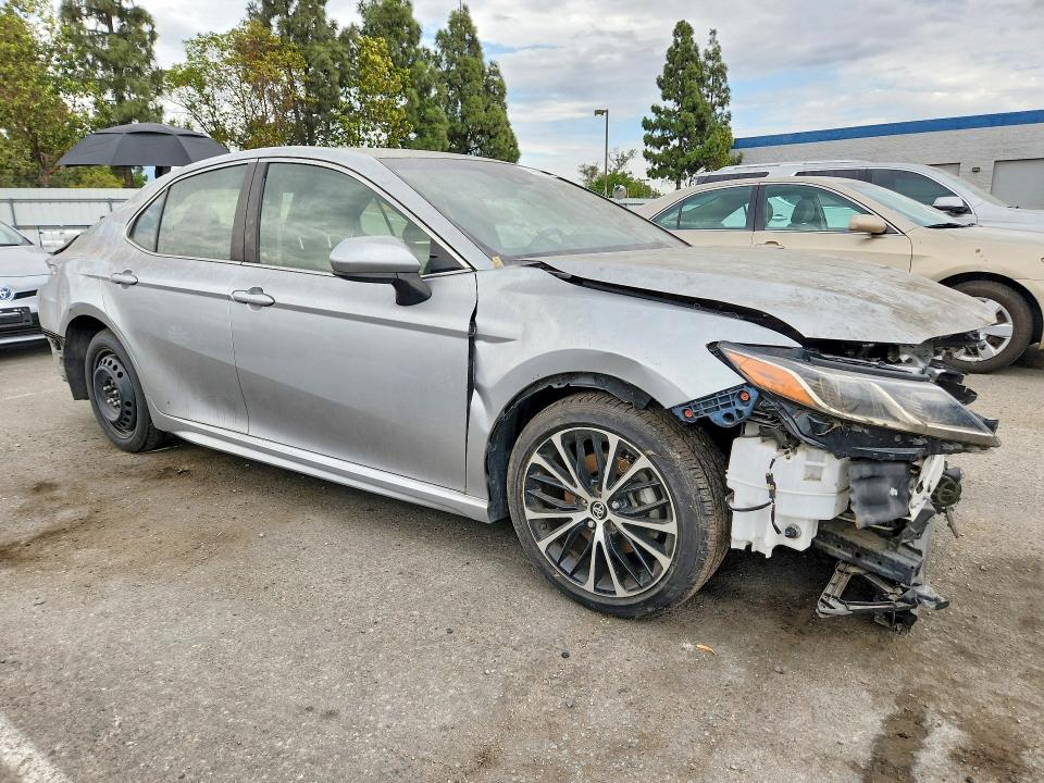 2018 Toyota Camry VIN JTNB11HK4J3037095 COPART salvage auction — ALL OVER, DV, sold $2,250 on 2026-07-30 (photo 4)