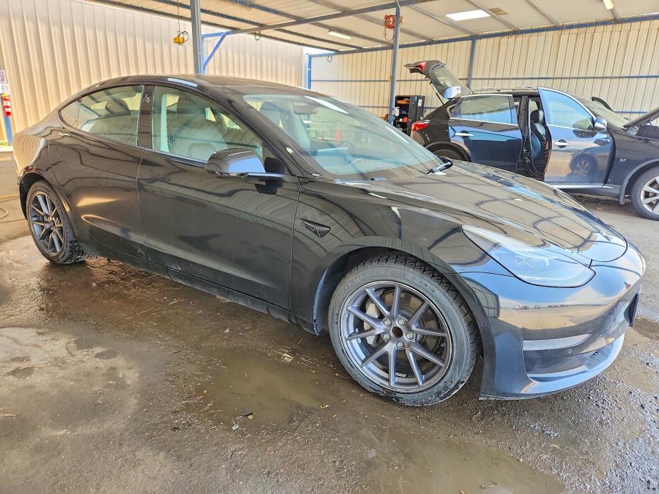 2022 Tesla Model 3 VIN 5YJ3E1EA5NF287124 COPART salvage auction — REAR END, Co - Certificate Of Title, sold $8,200 on 2026-08-03 (photo 4)