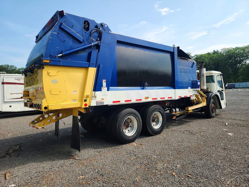 2018 Mack All other VIN 1M2LR04C7JM001515 COPART salvage auction — MINOR DENT/SCRATCHES, CD, sold $1,250 on 2026-07-09 (photo 4)