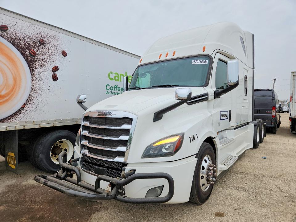 2020 Freightliner All other VIN 1FUJHHDR8LLLH5176 — COPART salvage auction photo