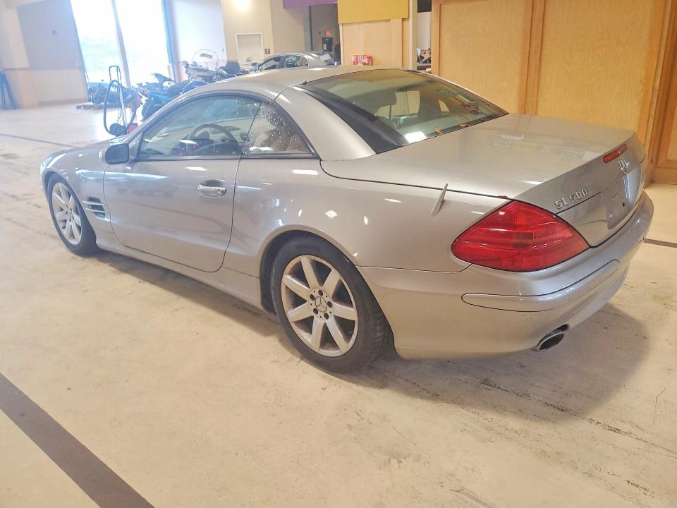 2005 Mercedes-benz Sl-class VIN WDBSK75F75F092834 COPART salvage auction — NORMAL WEAR, MA - CERTIFICATE OF TITLE, sold $1,000 on 2026-07-30 (photo 2)