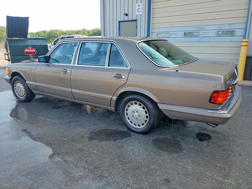 1988 Mercedes-benz S class VIN WDBCA35D2JA414995 COPART salvage auction — REAR END, Pa - Cert Of Salvage-Formerly Aband, sold $1,950 on 2026-07-27 (photo 2)