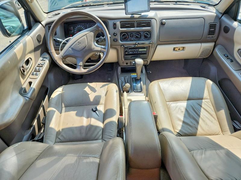 2001 Mitsubishi Montero VIN JA4MT31HX1P031550 COPART salvage auction — UNDERCARRIAGE, Md - Cert Of Salvage > 75% Damage, sold $300 on 2026-07-28 (photo 8)