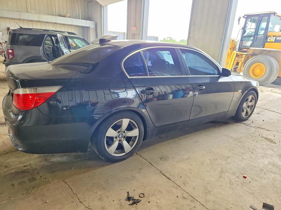 2007 BMW 5 series VIN WBANF73537CY17974 COPART salvage auction — NORMAL WEAR, Wi - Certificate Of Title, sold $425 on 2026-08-03 (photo 3)