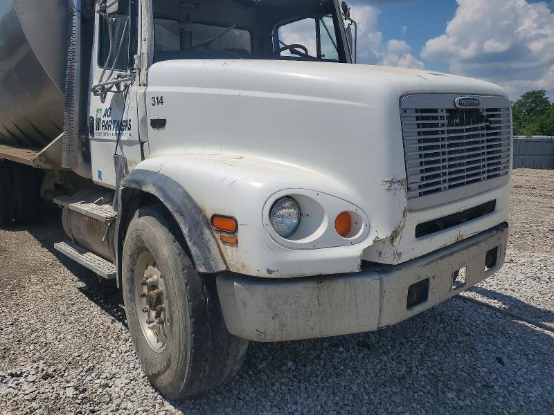 1999 Freightliner All other VIN 1FVXTWEBXXHB53426 COPART salvage auction — ALL OVER, ST, sold $6,200 on 2026-08-20 (photo 9)