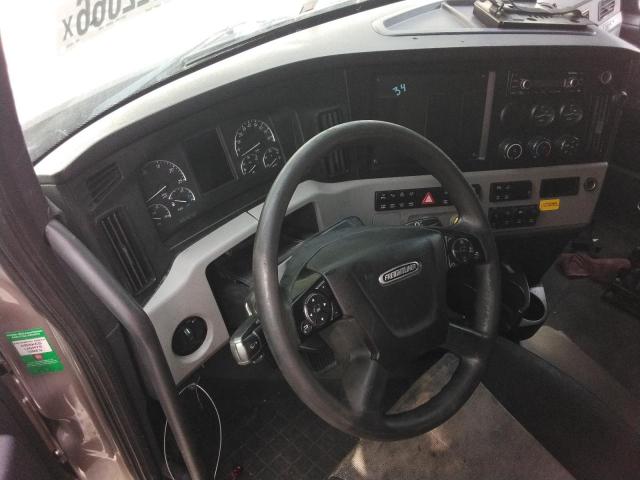 2019 Freightliner All other VIN 3AKJHHDR7KSKB5289 COPART salvage auction — NORMAL WEAR, FL - CERTIFICATE OF TITLE, sold $9,900 on 2026-07-28 (photo 6)